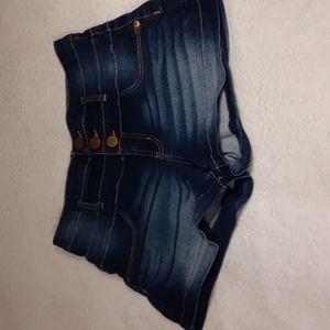Juniors Size 9 Midrise Denim shorts
